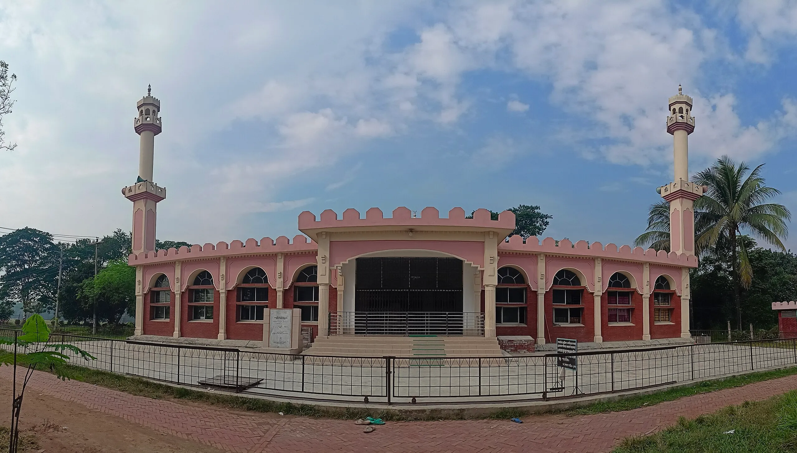 iit_building_fefe01054b